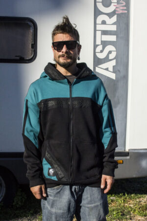 Sudadera única L1