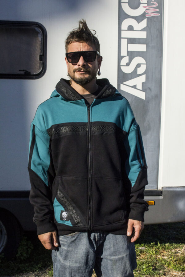 Sudadera única L1